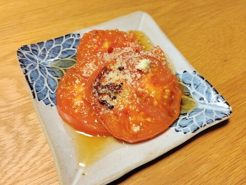 熱々ジューシー☆トマトの焼きサラダ